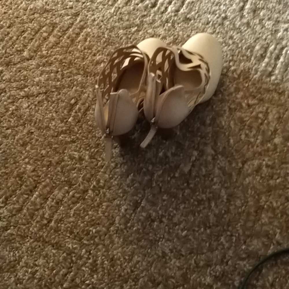 Shoes - Picture 3 of 3
